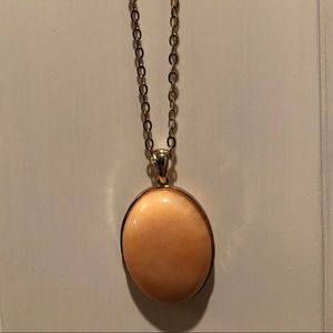 Gold Pendant Necklace